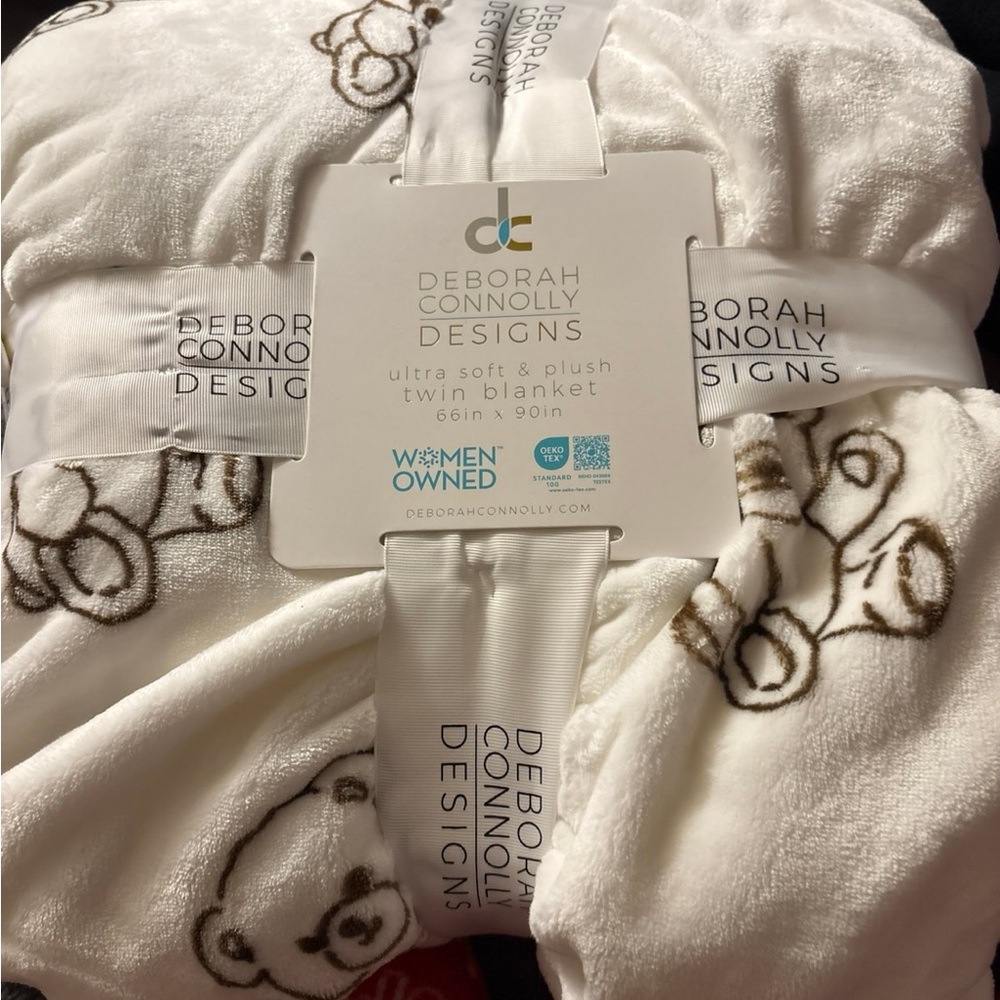 Ultra Soft Twin Blanket - White and Brown